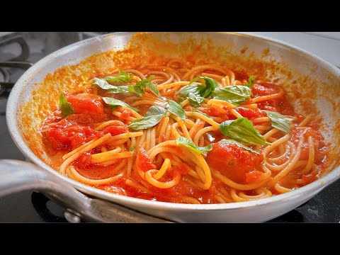 基本の絶品トマトパスタ のサムネイル