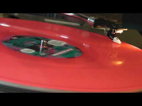 Club House Music : 1 Riva Starr feat. Phebe Edwards - 2 Louie Vega