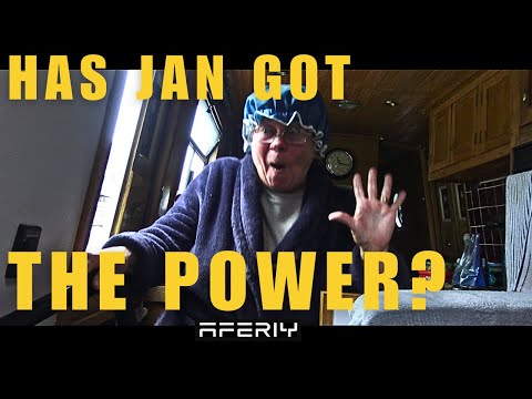 Narrowboat Life - Have We Found Our Power Solution? | Vlog 182