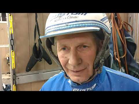 Kontio Calgary Gamesista UET:n voiton jälkeen.