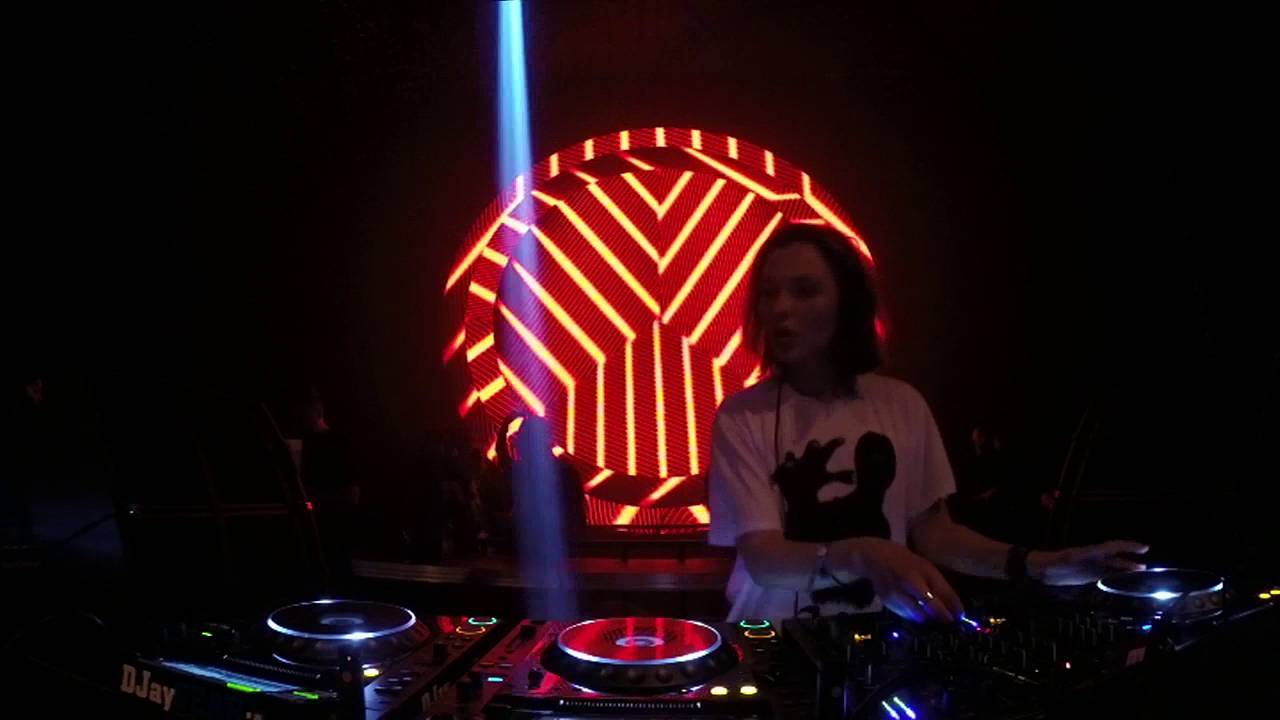 Nina Kraviz - Live @ Time Warp Mannheim 2016, Maimarkthalle