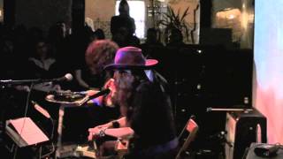 Danielle de Picciotto &amp; Alexander Hacke Live