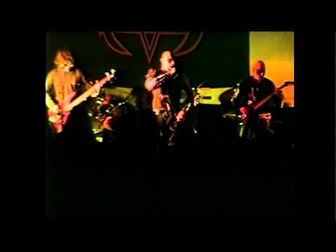 Evilwar - 2001 - Formação Original - Unholy March + Memories From The Last One - Live Curitiba.