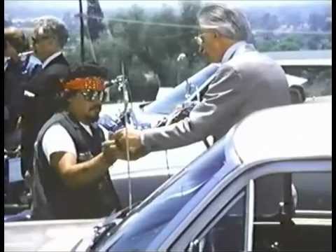 Lyle Waggoner creates gridlock