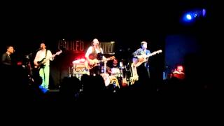 Los Secretos "No vuelvas nunca más"