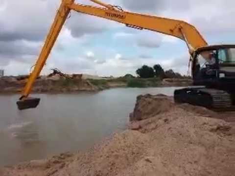 Working of hyundai long reach excavator