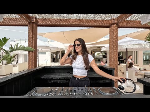 Sara Collado at Purobeach Palma | Deep House and House DJ Set