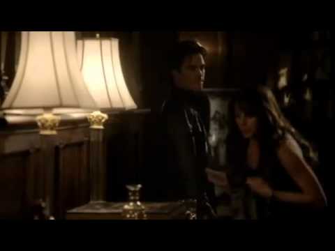 TVD 1X16 Stefan Elena  Stefan lets Matt   Caroline drive his car, they catch Kelly   Damon