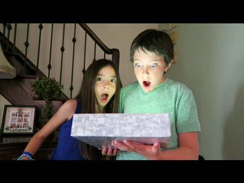 YOUTUBE SILVER PLAY BUTTON - UNBOXING