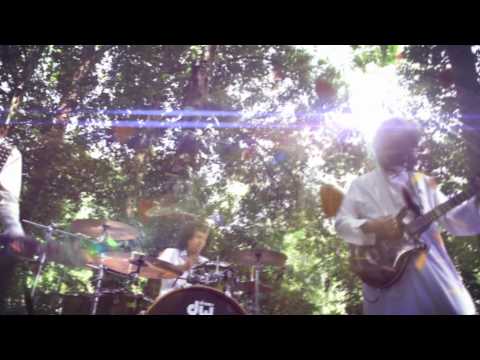 Mirwana feat. Hujan - Tika Masanya (Official Music Video) + Lyric on Video