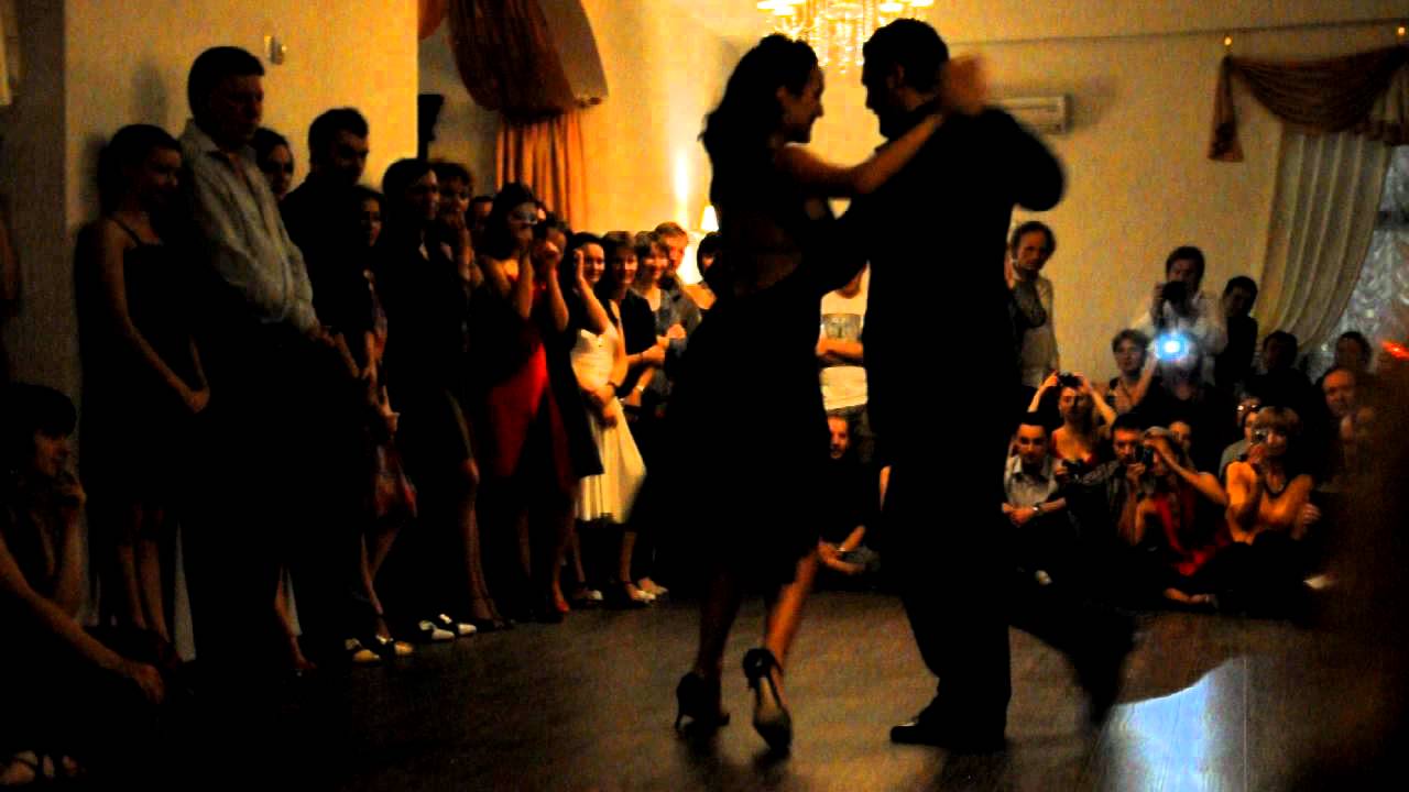 Diego "El Pajaro" Riemer & Belen Giachello, show in Nizhny Novgorod, Russia, 12.11.2011 (2/4)