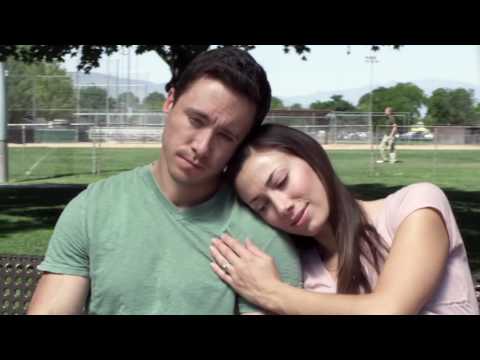 Videoclip de Vivir Junto a Ti — Thalia