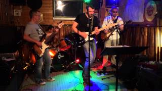 STARBOX   LE PUB St DENIS BRIONNE   11 Octobre 2014   LOUISE ATTAQUE  L&#39;IMPOSTURE