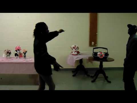 FIGHT FOR HUNGER PERFORMANCE BY LADY SLIM AND HEZZY DAKIDD PART 2