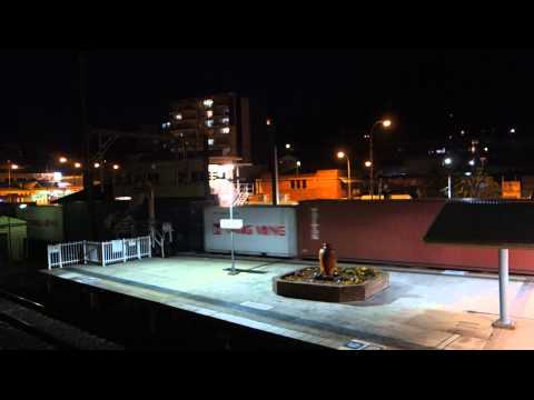 Qube 1565 with a VL and 4 x 1100 class locos - 13/5/14