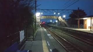 JR四国 粟井駅 岡山・高松行き8600系特急しおかぜ・いしづち30号 通過