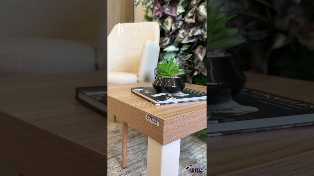 Thumbnail do vídeo - Mesa de Apoio Up - Carvalho C / Off White