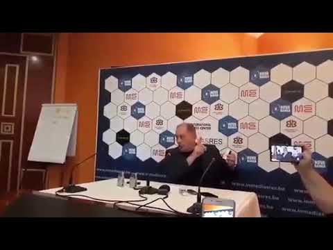 Dragan Mektić javno pocijepao boračku knjižicu Vojske RS-a