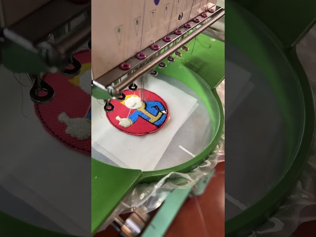 Vídeo relacionado con Edición limitada Broche Bordado de Gancho y Parche de Gancho y bucle de cierre