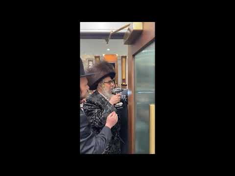 Satmar Rebbe Putting Up Mezuzah At The New Beis Midrash Or Hachaim In Kiryas Joel Adar 5781