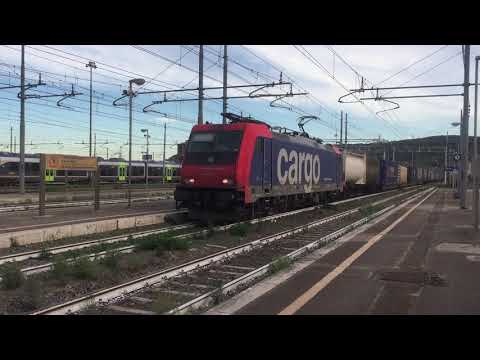 E484.015 FFS CARGO + carri intermodali [TCS VILLA S.G.BOLANO - MI.SMISTAMENTO]