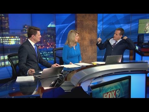 A Meteorologist Solves A Wardrobe Malfunction Mystery On Live Television