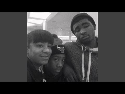 Booted Up (feat. RiskyBands)