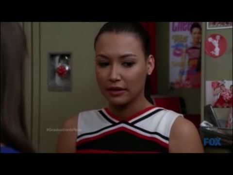 Glee   Rachel asks Santana to put a picture of her in her locker 3x17