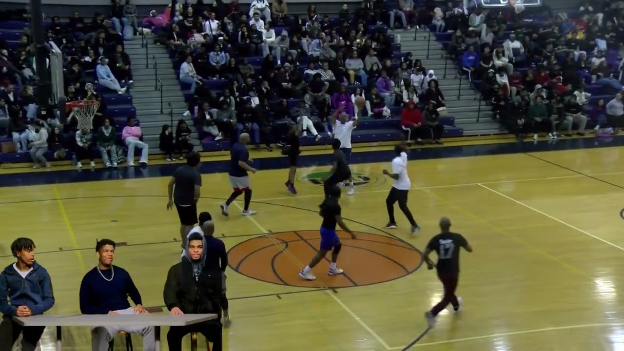 In The Loop  |  Student Staff Game Review