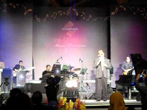 Ismail Haron -Delilah- 16th Compass Awards 2011