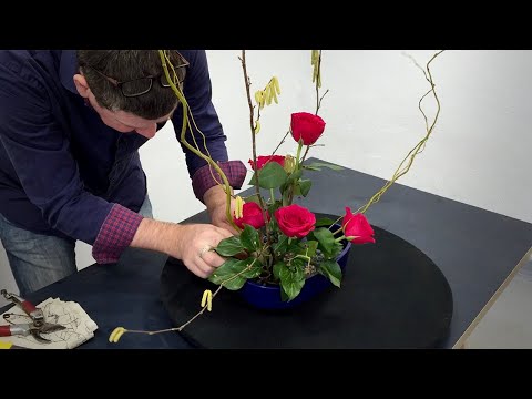 How To Make A Rose And Willow Ikebana Design in Kenzan / Pinholder