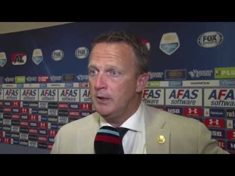 Reactie Van den Brom AZ - NEC