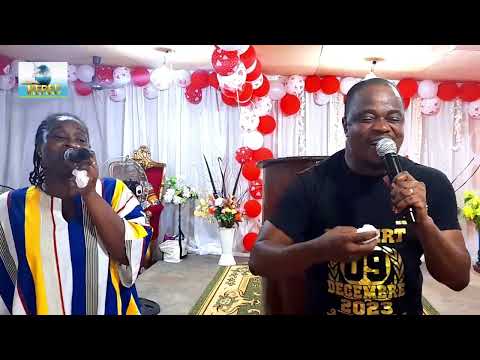 PRESTATION DE MONNA VOICE A LA MERDE CE DIMANCHE 12 NOVEMBRE 2023