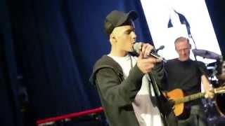 Justin Bieber &amp; Bryan Adams - Baby (Live &amp; Acoustic)