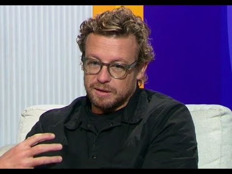Simon Baker on directing his first movie | Today Show