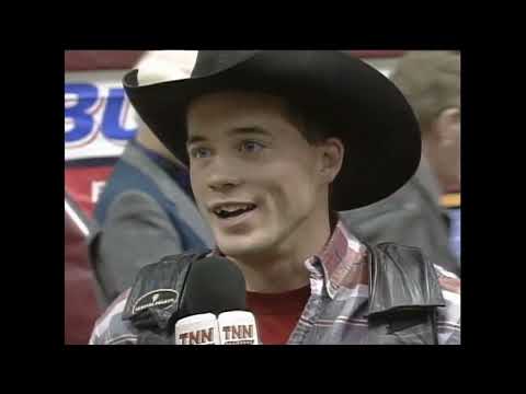 Robert Bowers vs White Lightning - 99 PBR Calgary (91.5 pts)
