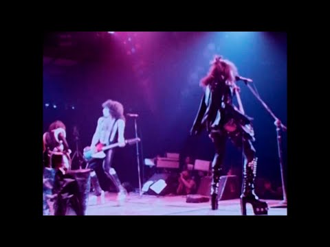 KISS - ALIVE at Cobo Hall 1975 (Special Edition)