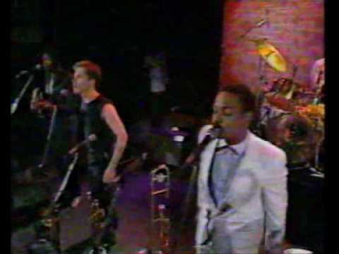 Defunkt - Mind Control & Avoid The Funk - 1983 UK TV online metal music video by DEFUNKT