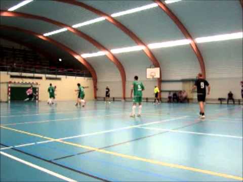 Exstudiantes Groningen - Avanti Stiens: doelpunt Harmen Jentsje Doevendans