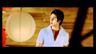 &quot;Kuch To Bakee Hai&quot; Dark Mix Full Song | Milenge Milenge | Kareena Kapoor, Shahid Kapoor