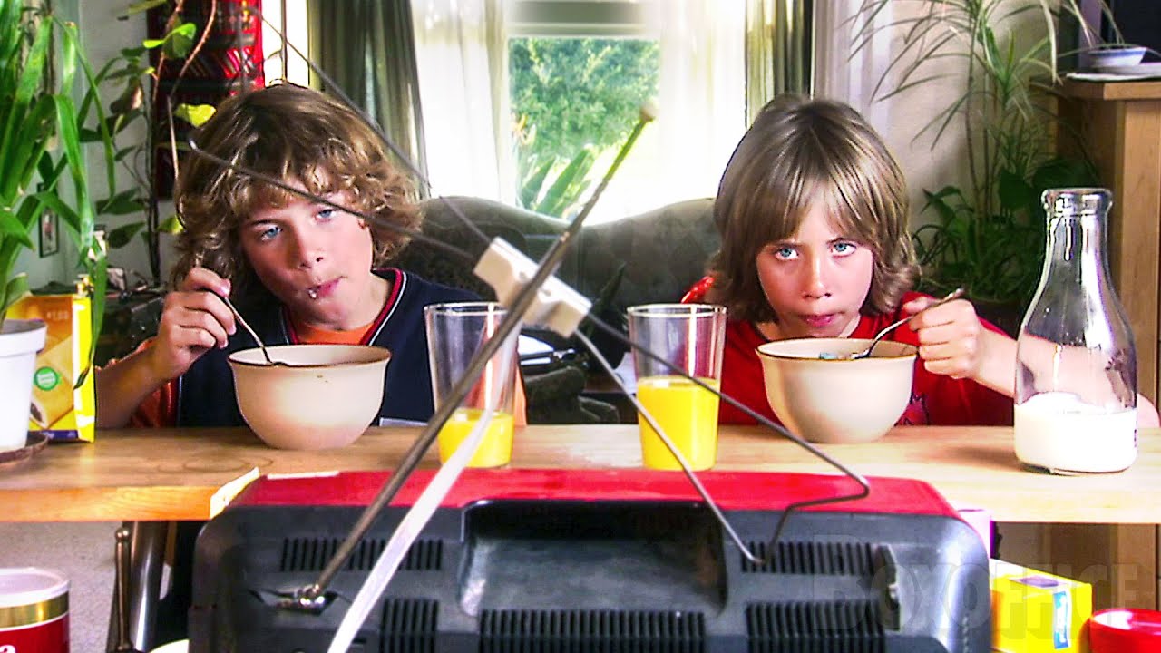 Funny Twins | Full Movie (English Subtitles)