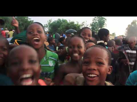 PHOLOGOLO ft LUZKAT-Radio Song Official Music Video