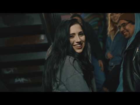 Sara Benyo - Shades of Gold (Official Music Video)