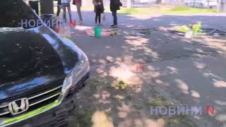 У центрі Миколаєва зіткнулися «Хонда» та «Шевроле»: автомобіль ледь не розчавив людей