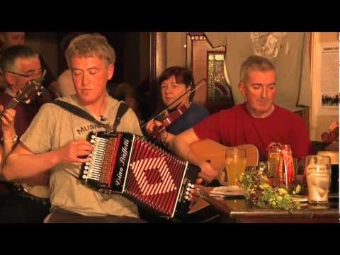 LiveTrad.com Traditional Irish Music Session from Cryan's - Clip 1