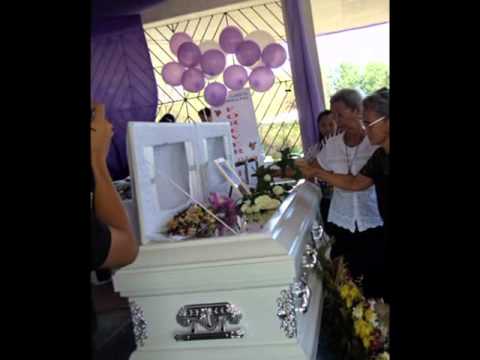 INTERMENT OF MERCEDES JARA.wmv