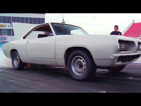 Junkyard Plymouth Barracuda Gets Nitrous!! | Roadkill #TBT | MotorTrend
