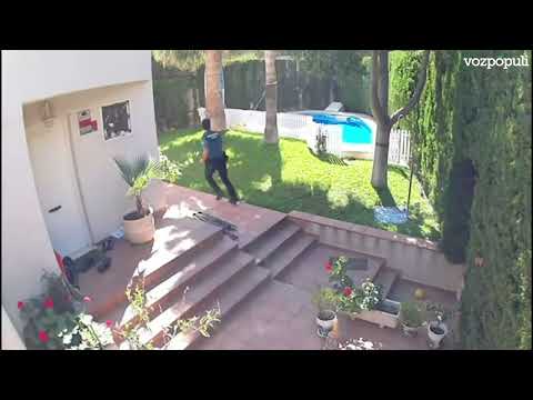 Persecución por los tejados de Campello (Alicante)