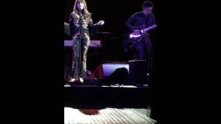 Jenny Lewis with The Watson Twins -  &quot;It Wasn&#39;t Me&quot; &amp; &quot;Happy (Reprise)&quot; Live 1-29-16