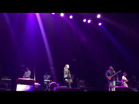 Rossa Feat Afgan - Kamu Yang Ku Tunggu